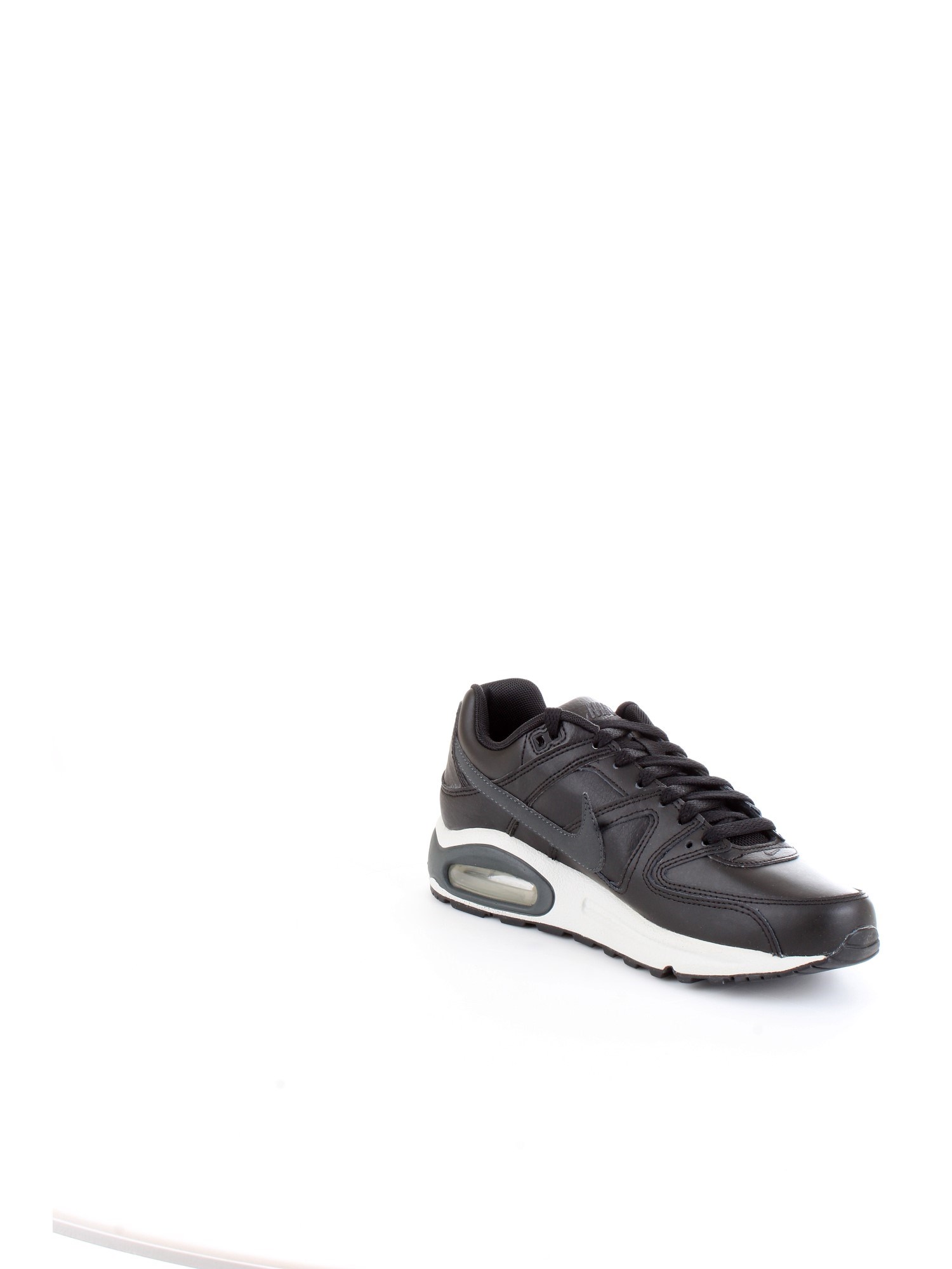 NIKE 749760 Black Shoes Unisex Sneakers NIKE 749760 Black Shoes Unisex Sneakers