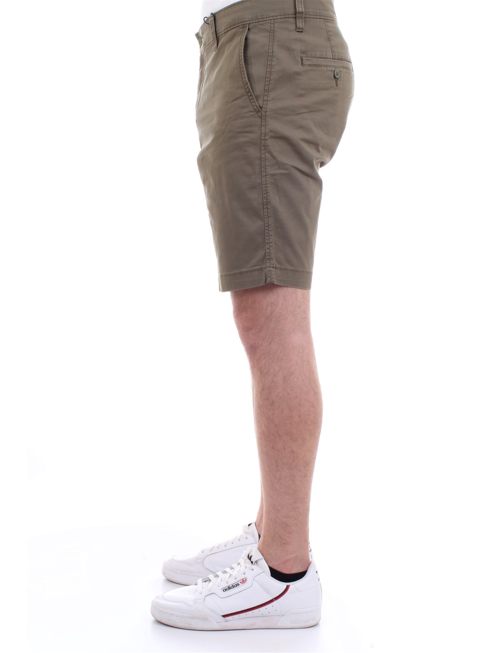 LEVI'S 17202 Military green Clothing Man Shorts LEVI'S 17202 Military green Clothing Man Shorts