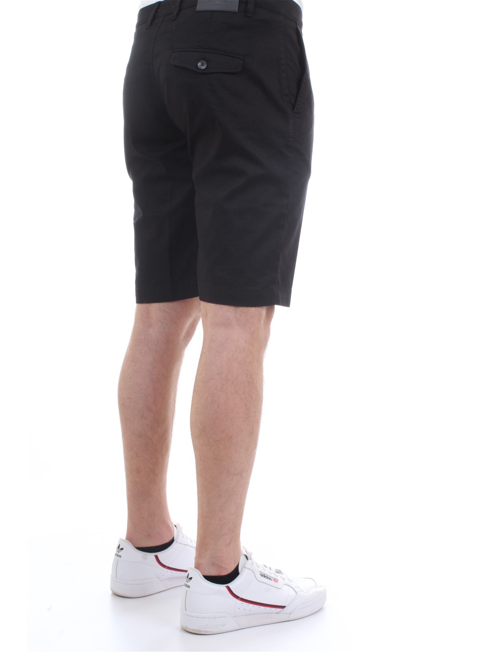 Officina36 0267007558 Black Clothing Man Shorts Officina36 0267007558 Black Clothing Man Shorts