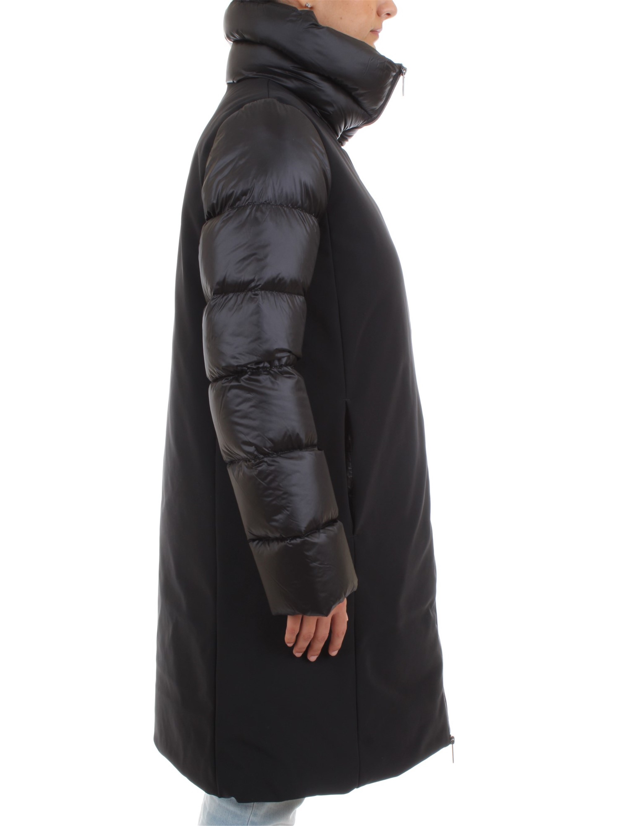 RRD W18540 Black Clothing Woman Duvet RRD W18540 Black Clothing Woman Duvet