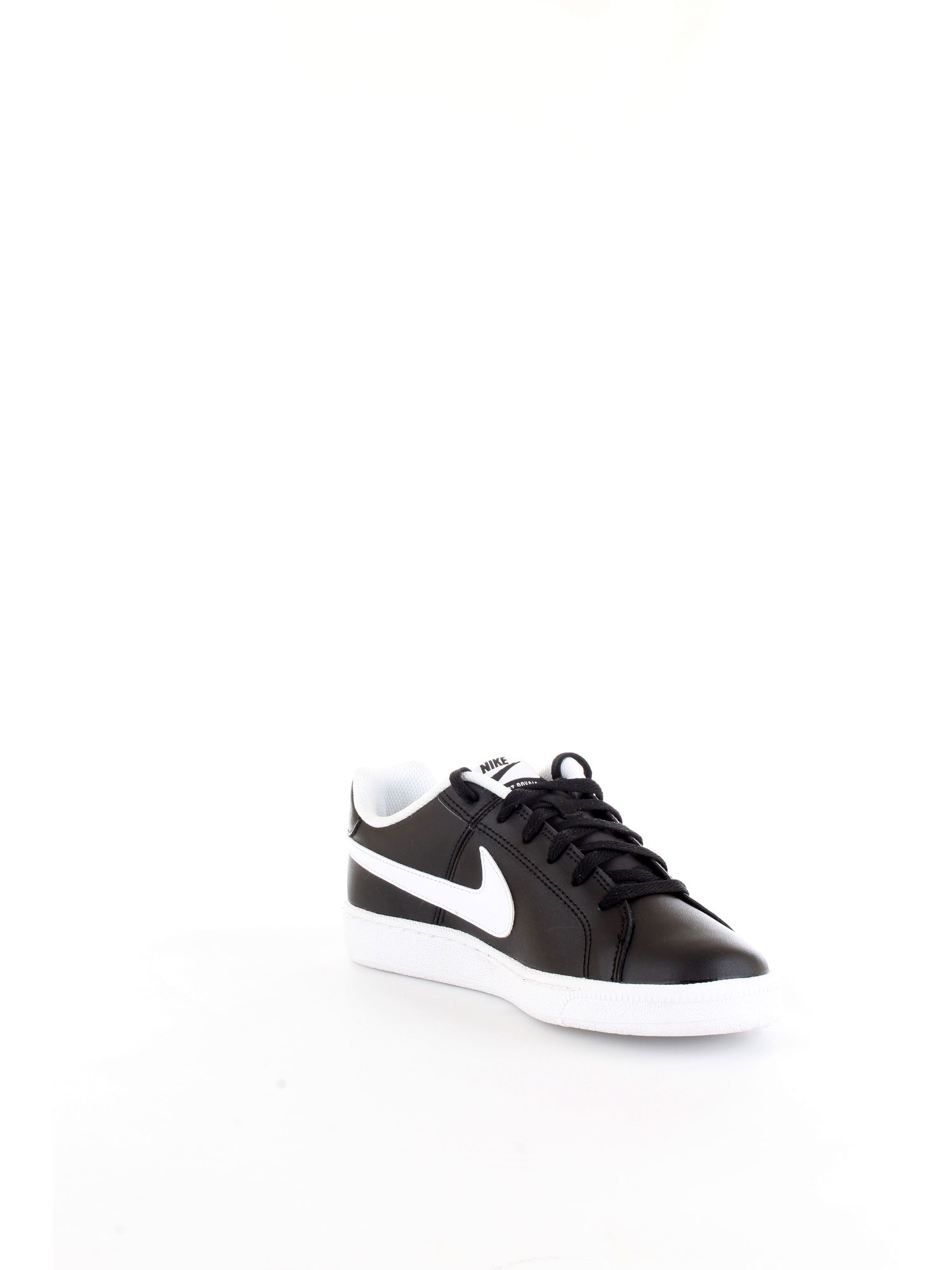 NIKE 749747 Black Shoes Unisex Sneakers NIKE 749747 Black Shoes Unisex Sneakers