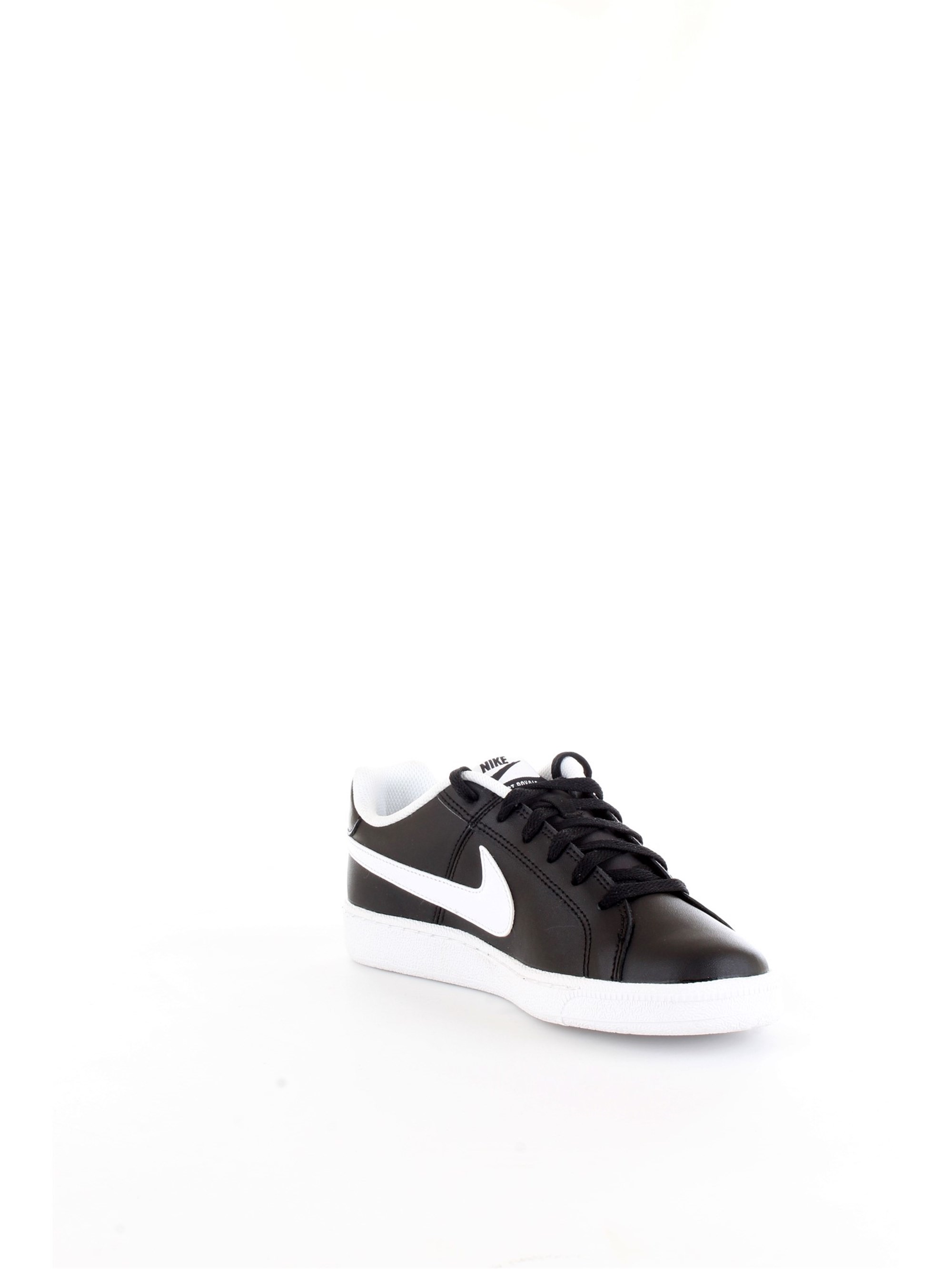 NIKE 749747 Black Shoes Unisex Sneakers NIKE 749747 Black Shoes Unisex Sneakers