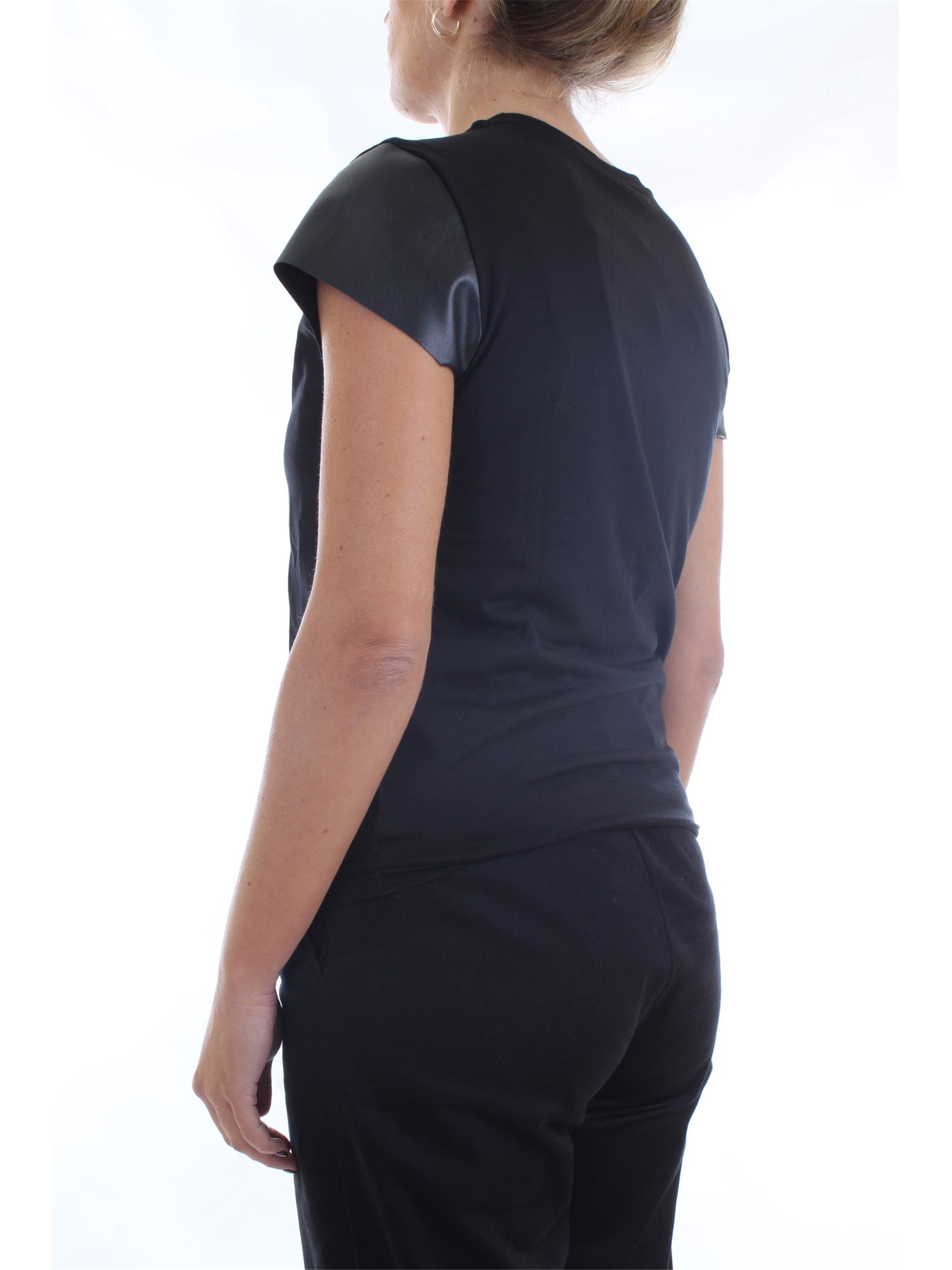 GAELLE PARIS GBD8167 Black Clothing Woman T-Shirt/Polo GAELLE PARIS GBD8167 Black Clothing Woman T-Shirt/Polo