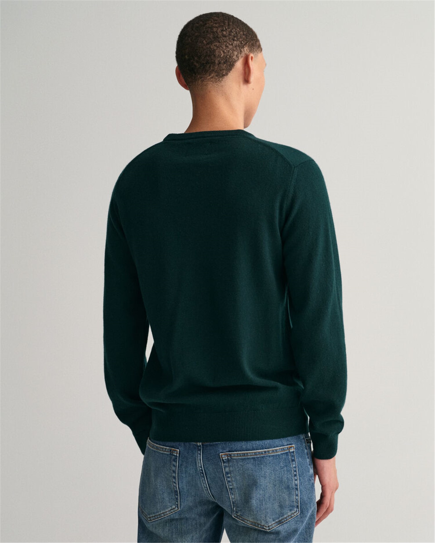 Gant 2403.087211 Verde Abbigliamento Uomo Maglia Gant 2403.087211 Verde Abbigliamento Uomo Maglia