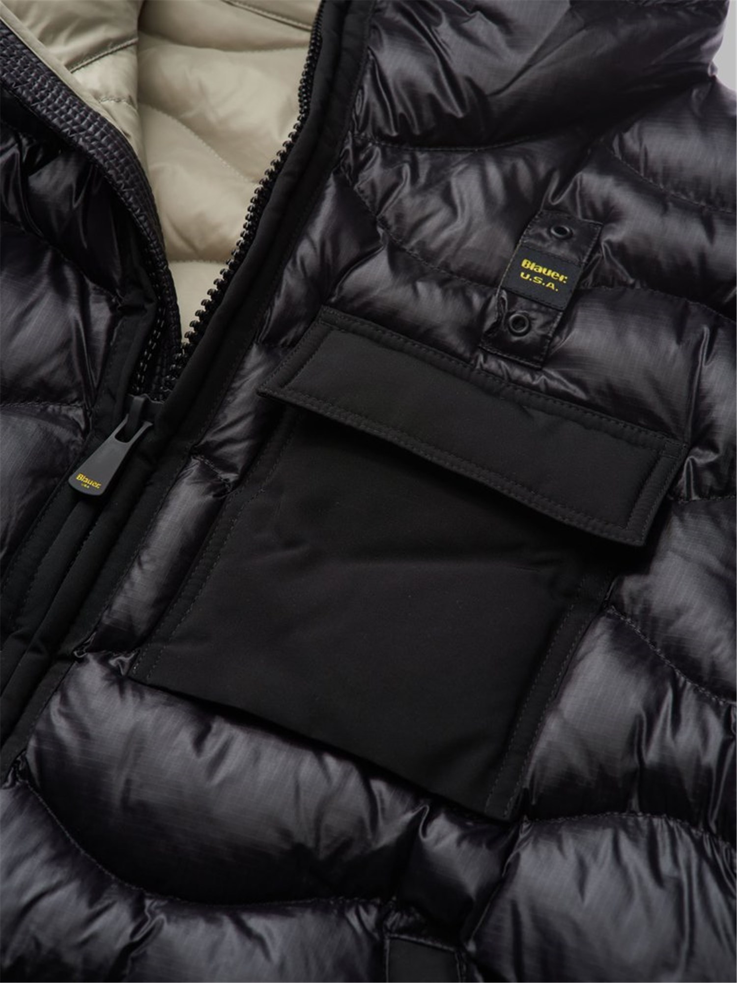 Blauer 24WBLUC02056 005958 Nero Abbigliamento Uomo Piumino Blauer 24WBLUC02056 005958 Nero Abbigliamento Uomo Piumino