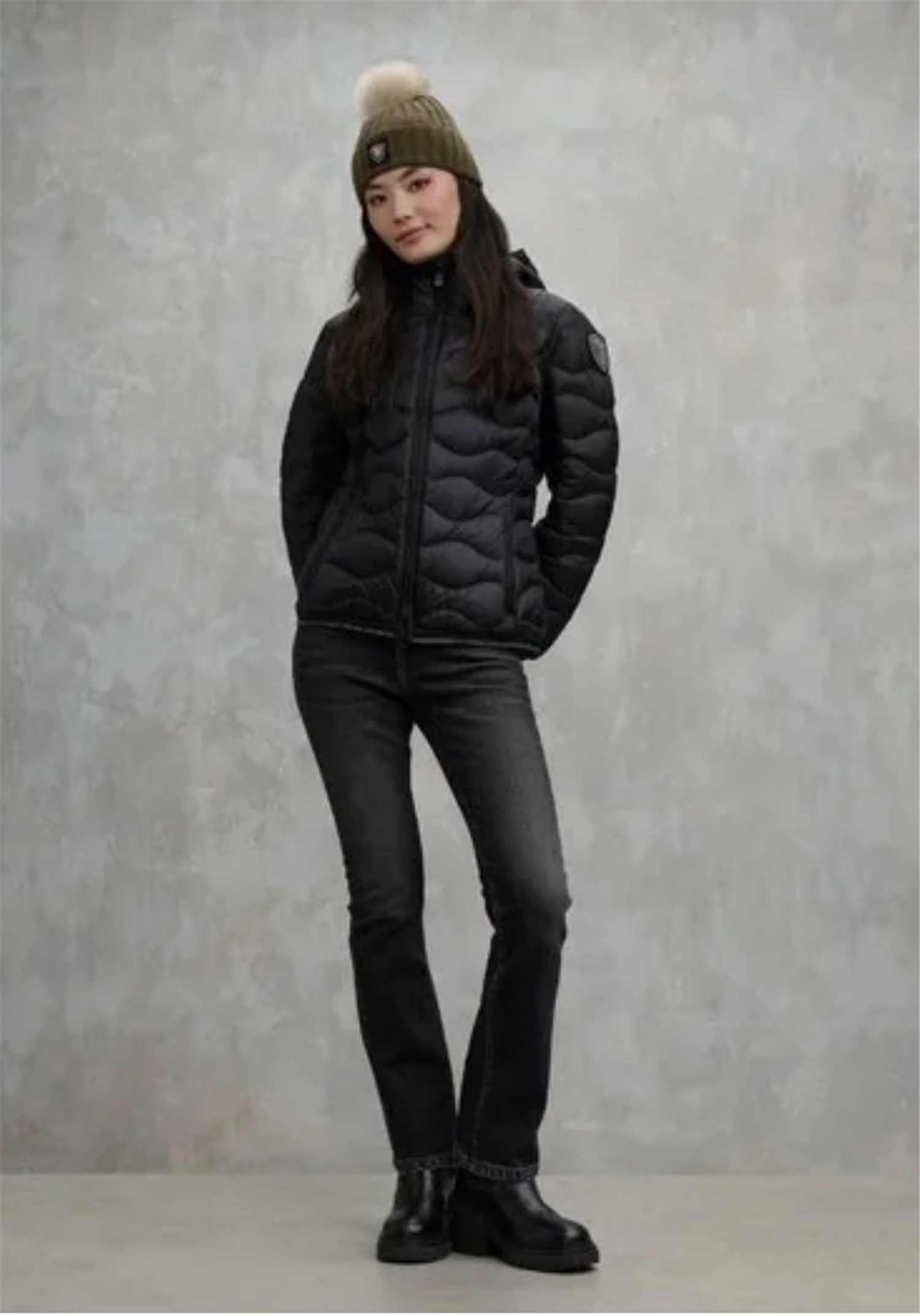 Blauer 25WBLDC03095-006047 Nero Abbigliamento Donna Piumino Blauer 25WBLDC03095-006047 Nero Abbigliamento Donna Piumino