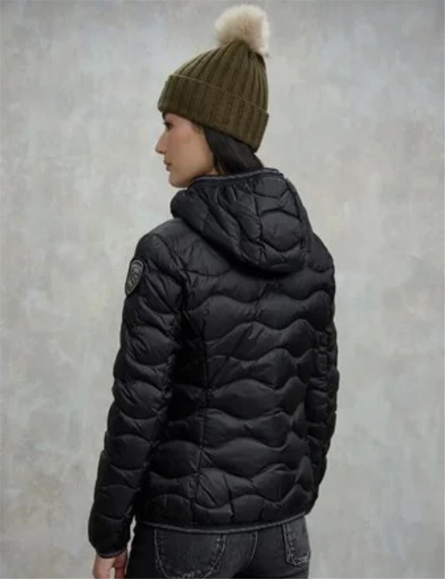 Blauer 25WBLDC03095-006047 Nero Abbigliamento Donna Piumino Blauer 25WBLDC03095-006047 Nero Abbigliamento Donna Piumino