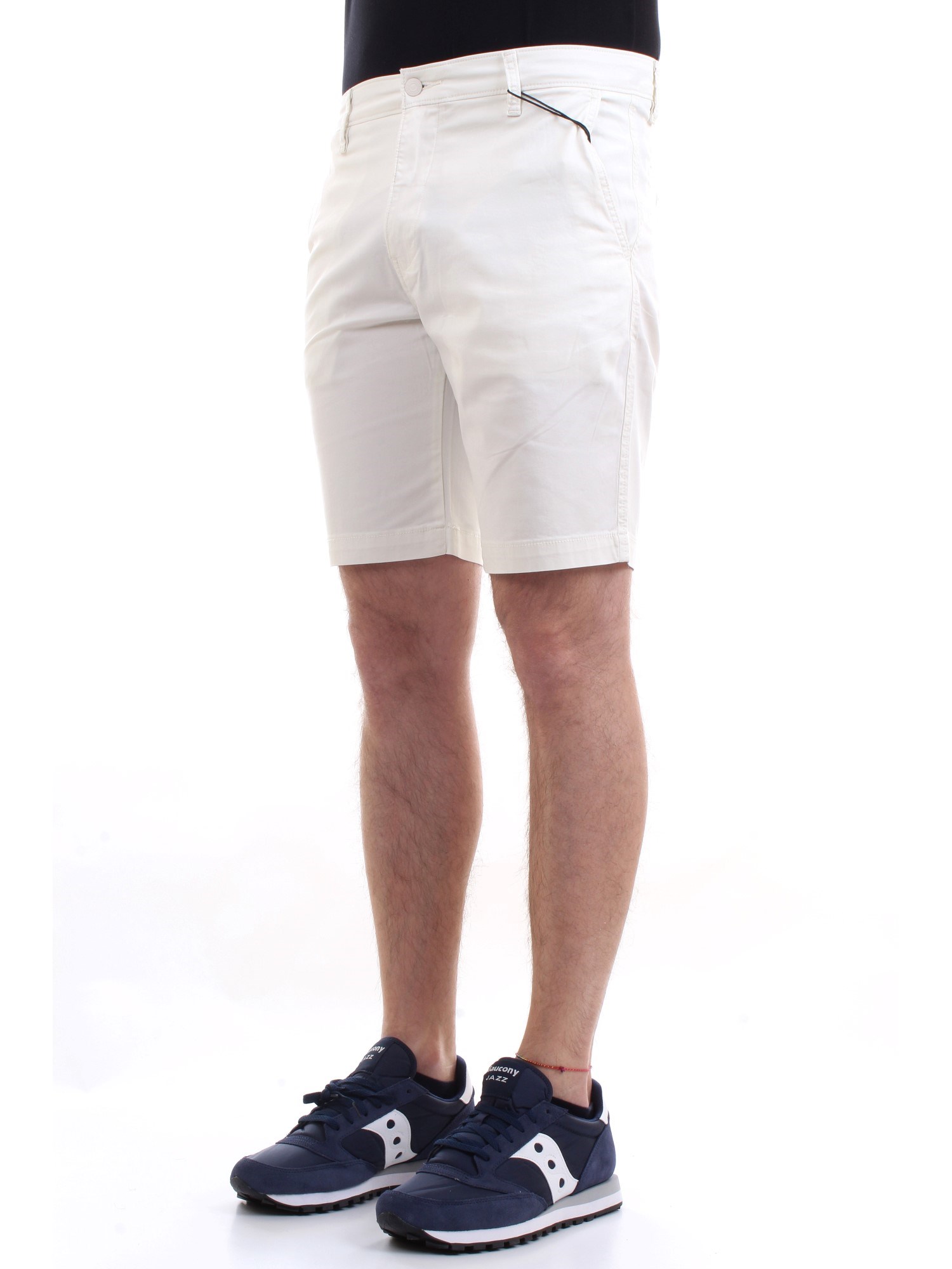 LEVI'S 17202 White Clothing Man Shorts LEVI'S 17202 White Clothing Man Shorts
