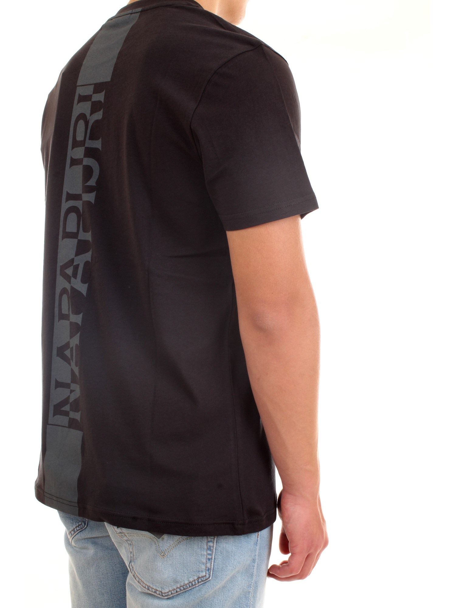 NAPAPIJRI NP0A4F7F Black Clothing Man T-Shirt/Polo NAPAPIJRI NP0A4F7F Black Clothing Man T-Shirt/Polo