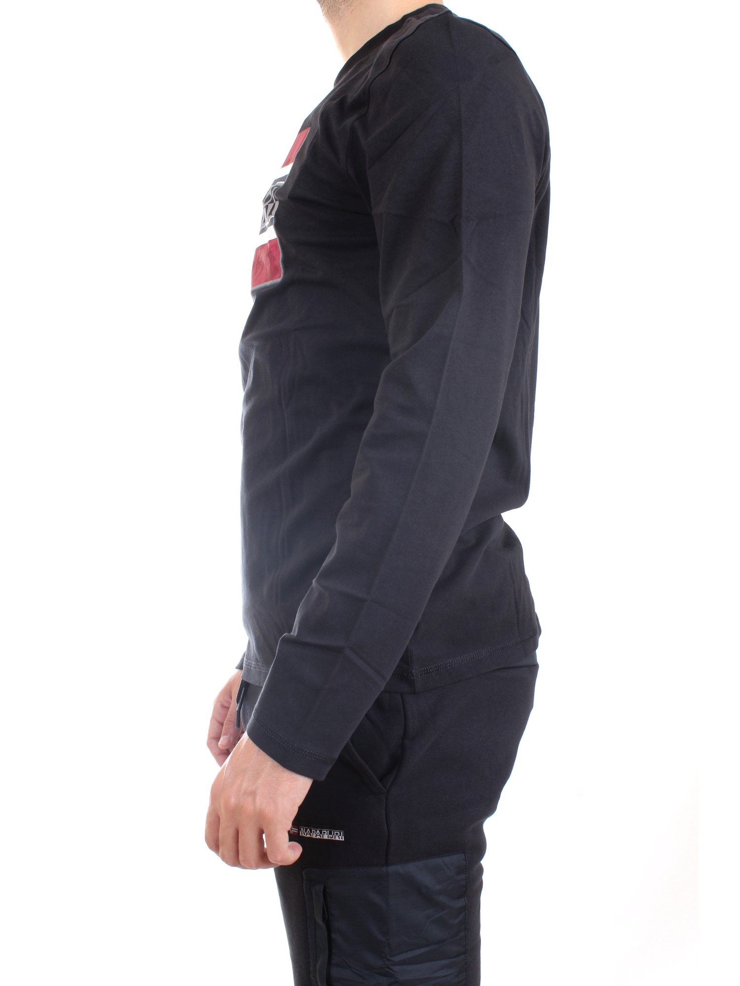 NAPAPIJRI NP0A4FRQ Black Clothing Man T-Shirt/Polo NAPAPIJRI NP0A4FRQ Black Clothing Man T-Shirt/Polo