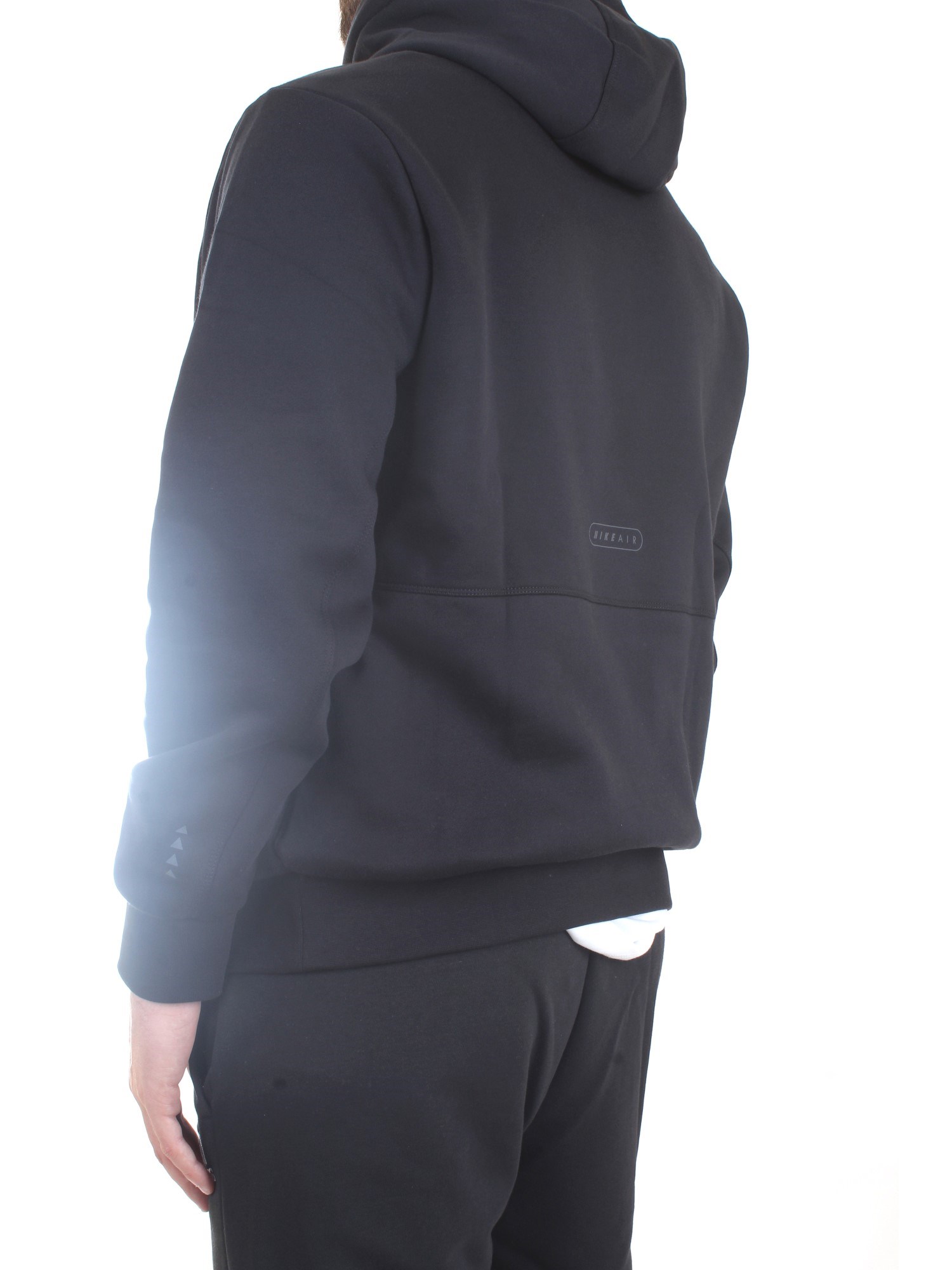 NIKE DM5202 Black Clothing Man Sweater NIKE DM5202 Black Clothing Man Sweater