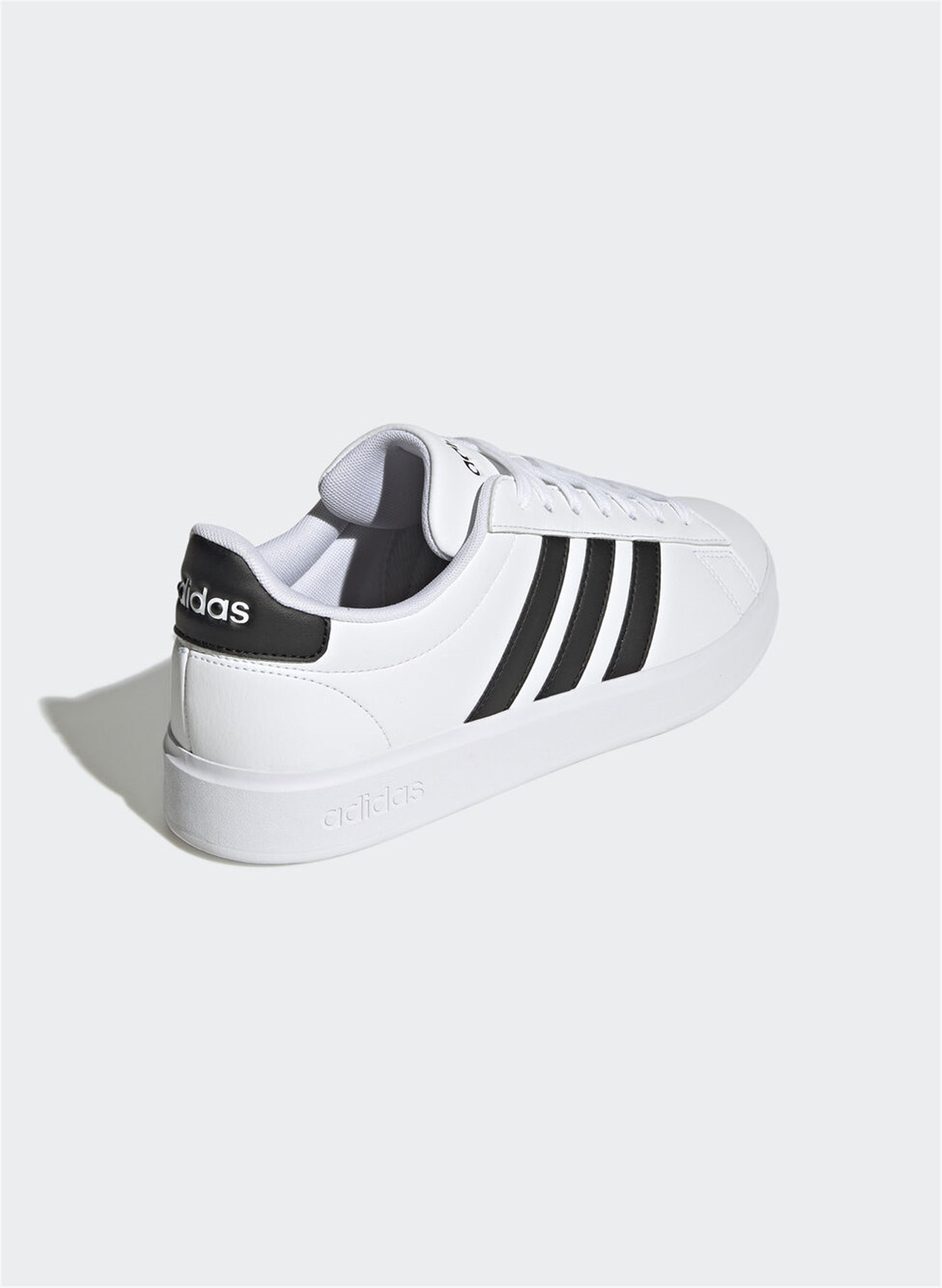 ADIDAS ORIGINALS GW9195 White Shoes Man Sneakers ADIDAS ORIGINALS GW9195 White Shoes Man Sneakers