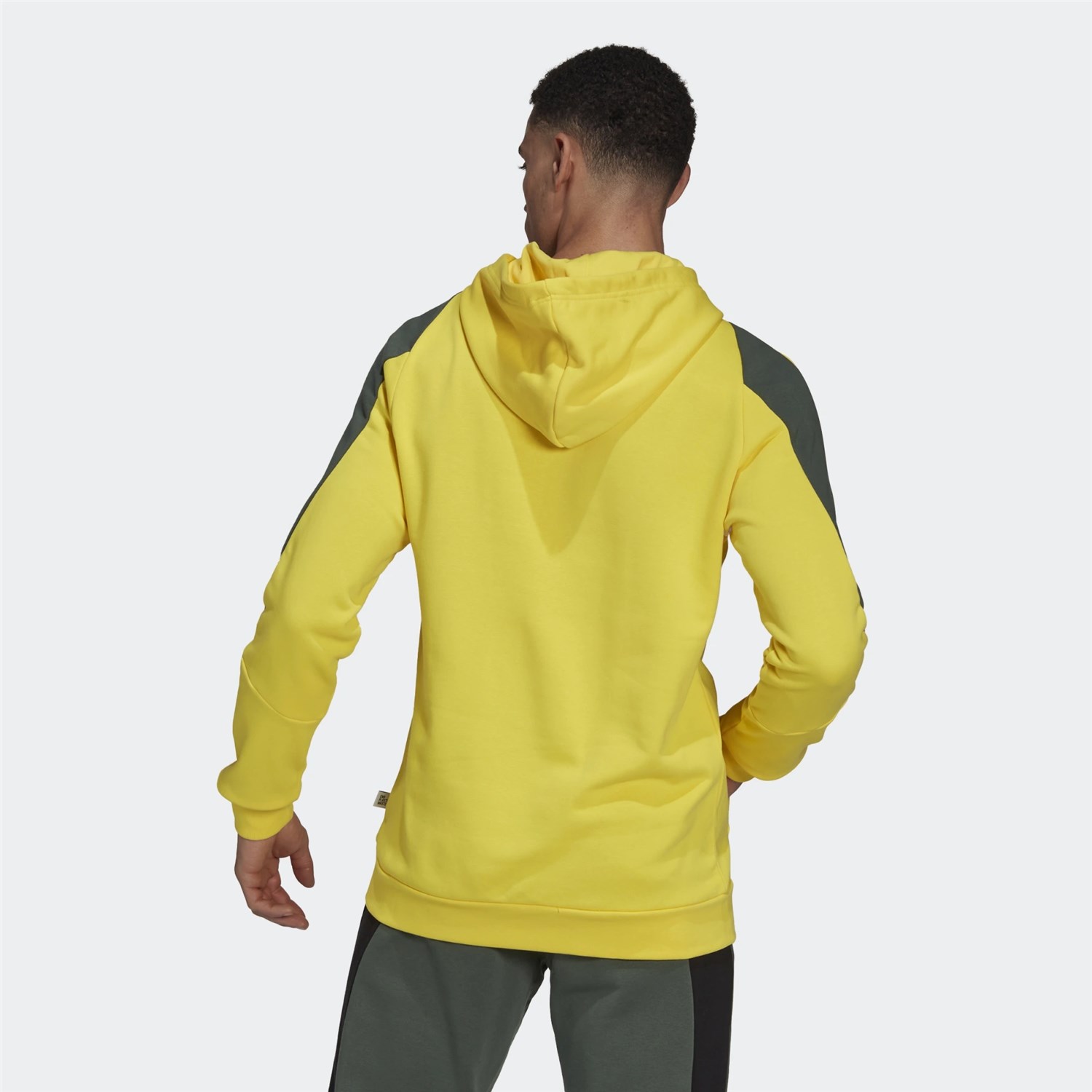 ADIDAS ORIGINALS HK4541 Yellow Clothing Man Sweater ADIDAS ORIGINALS HK4541 Yellow Clothing Man Sweater