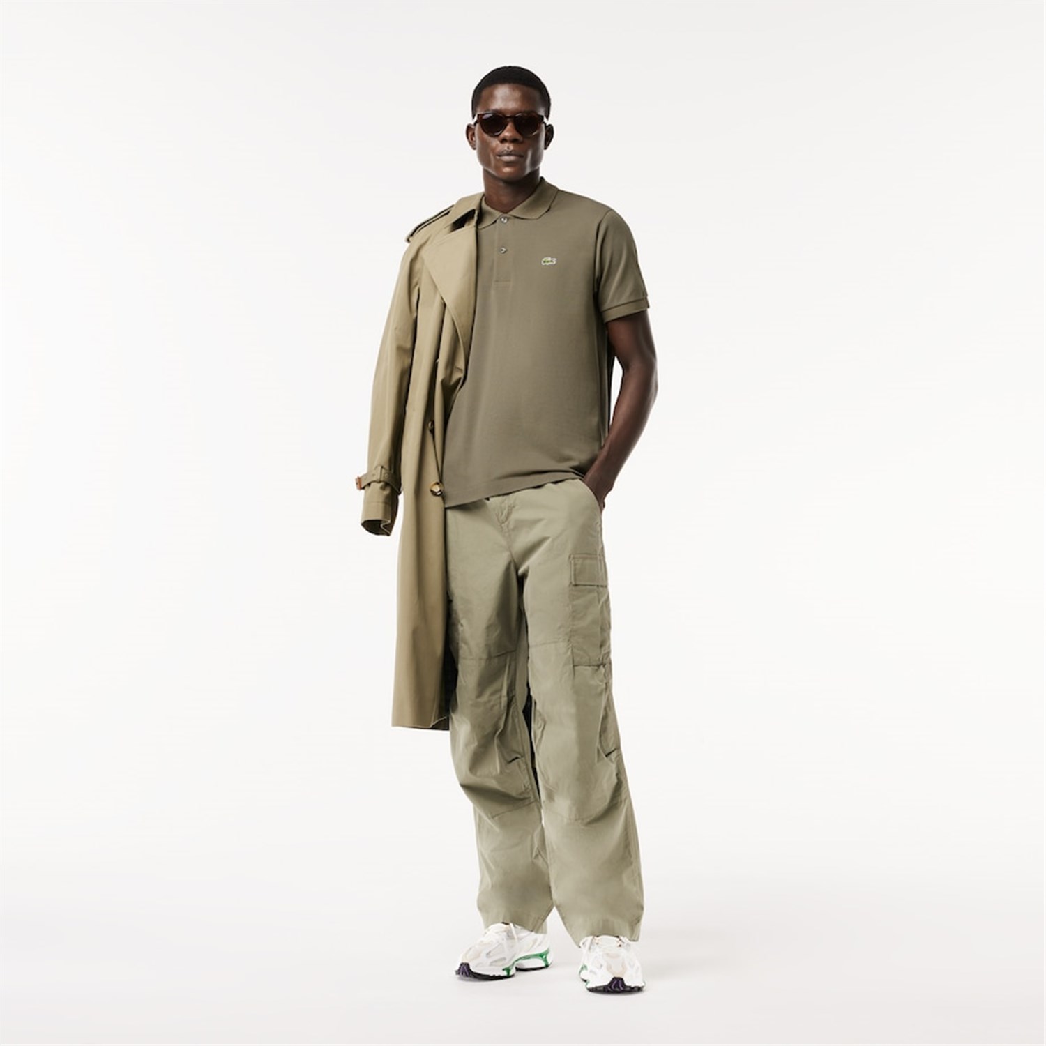 Lacoste L.12.12 Verde Militare Abbigliamento Uomo Polo Lacoste L.12.12 Verde Militare Abbigliamento Uomo Polo