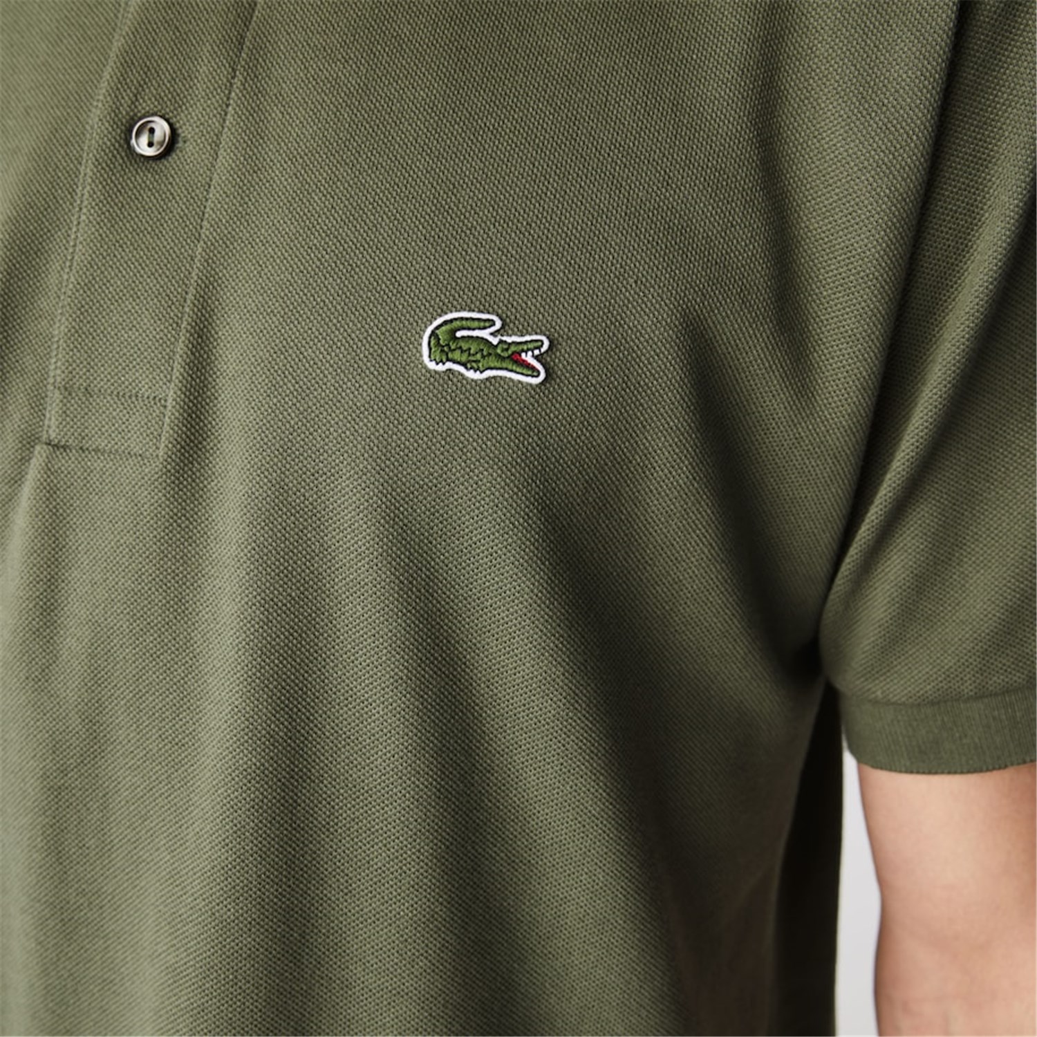 Lacoste L.12.12 Verde Militare Abbigliamento Uomo Polo Lacoste L.12.12 Verde Militare Abbigliamento Uomo Polo