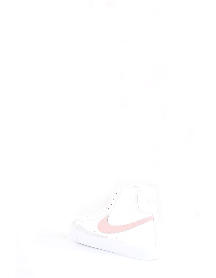 NIKE Sneakers White