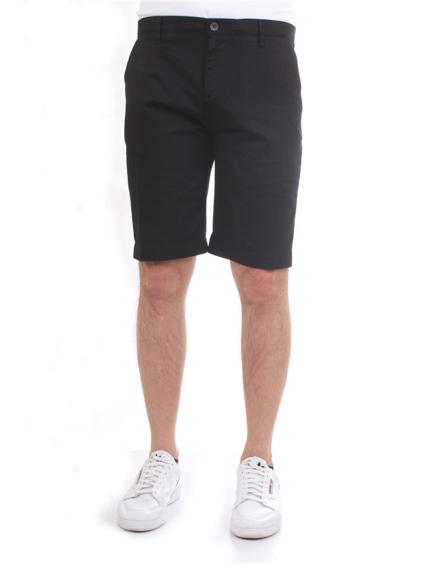 Officina36 0267007558 Black Clothing Man Shorts Officina36 0267007558 Black Clothing Man Shorts
